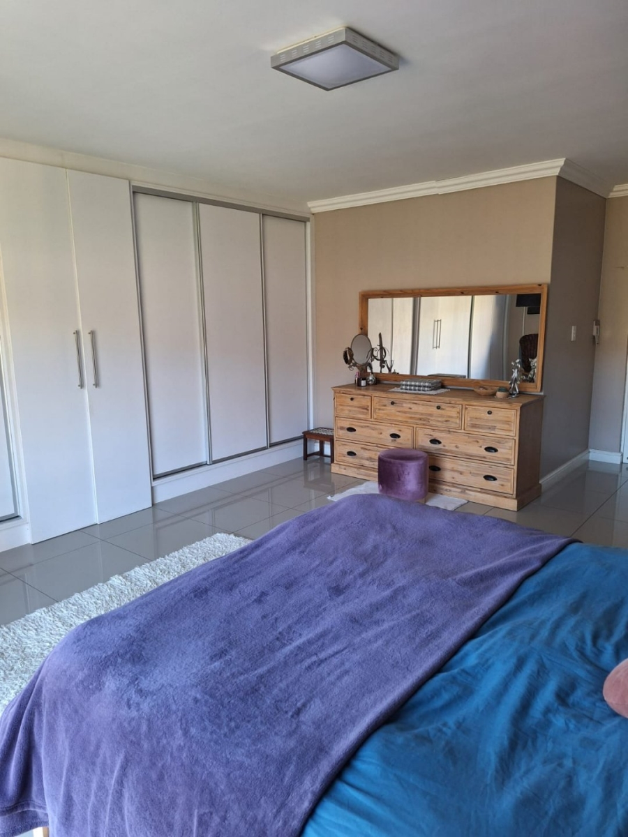 3 Bedroom Property for Sale in Fairview Golf Estate Western Cape